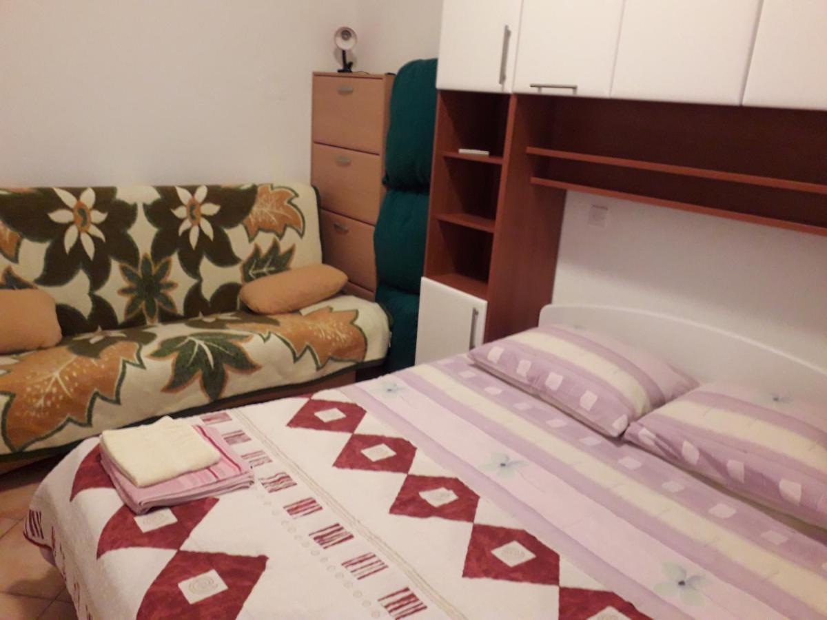 Lovely Meta Apartments Palit エクステリア 写真